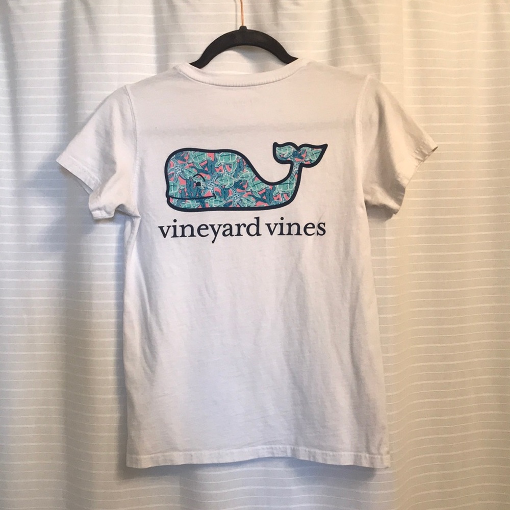 Vineyard Vines White XS T-Shirt with Sea Turtles